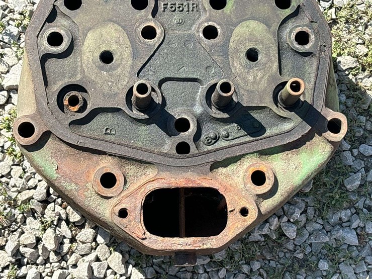 john-deere-model-g-head-image-4