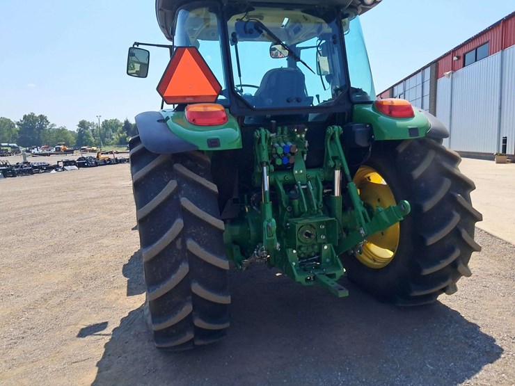 john-deere-5100m-image-3