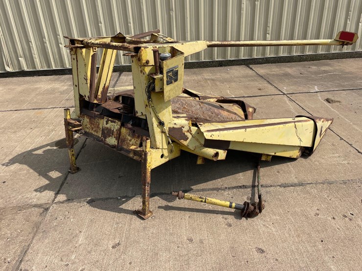 john-2-row-forage-head—for-parts-image-4