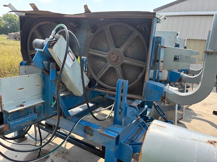 #127-•-brewer-3-head-golden-eagle-resaw-image-22