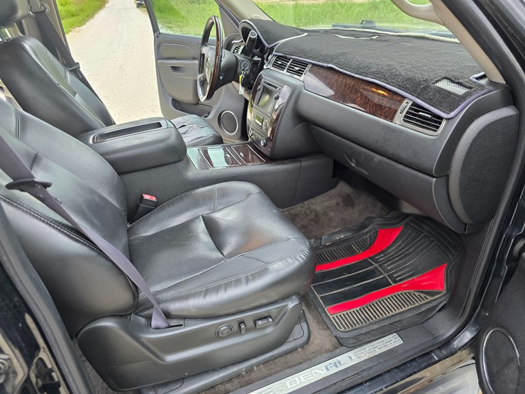2011-gmc-yukon-xl-image-79