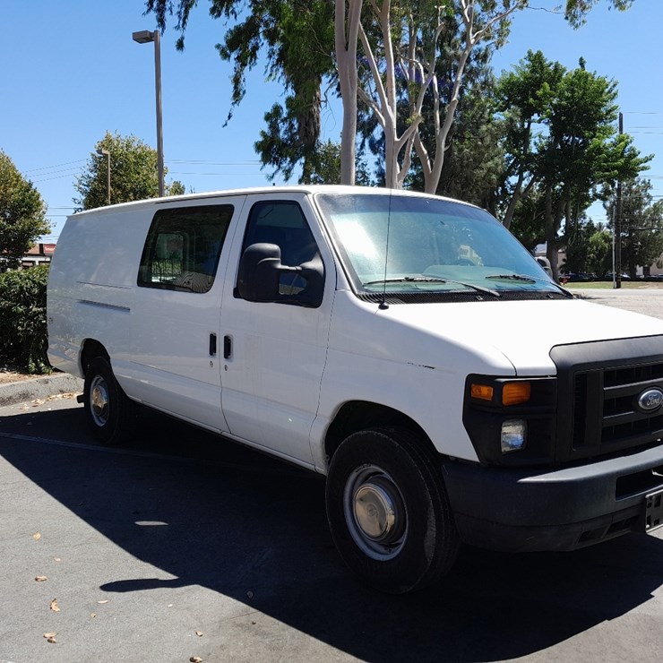FORD E350