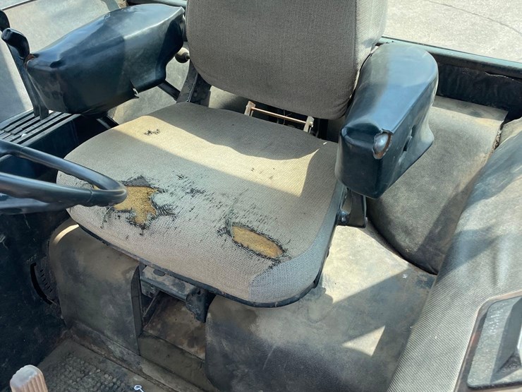 john-deere-4230-image-43
