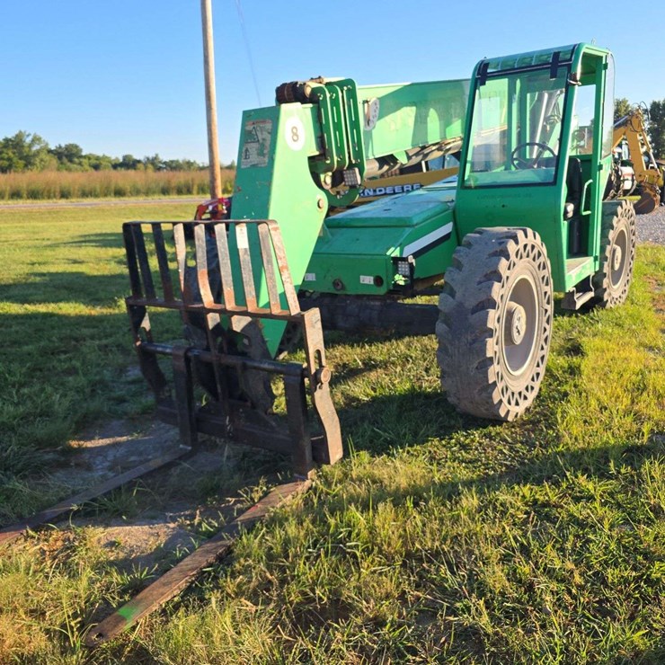 2012 SKY TRAK 8042