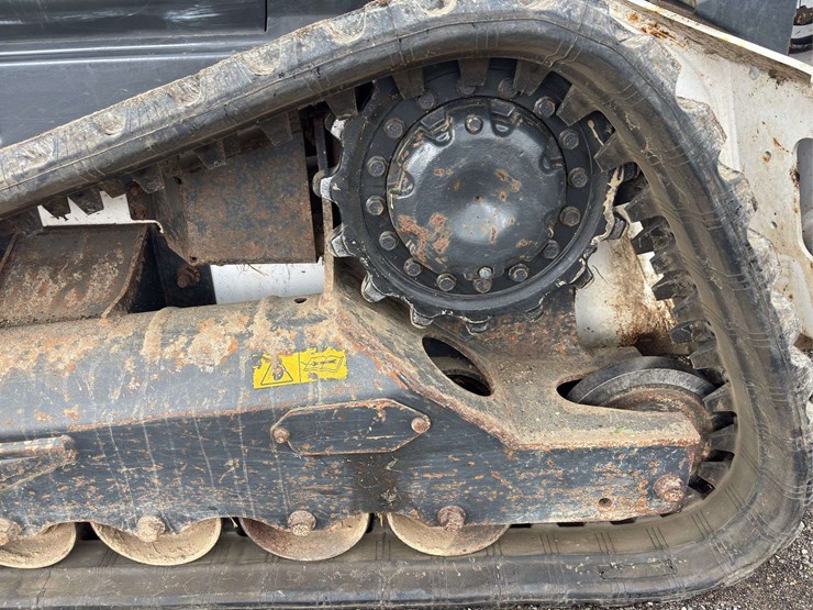 2022-bobcat-t66-image-6