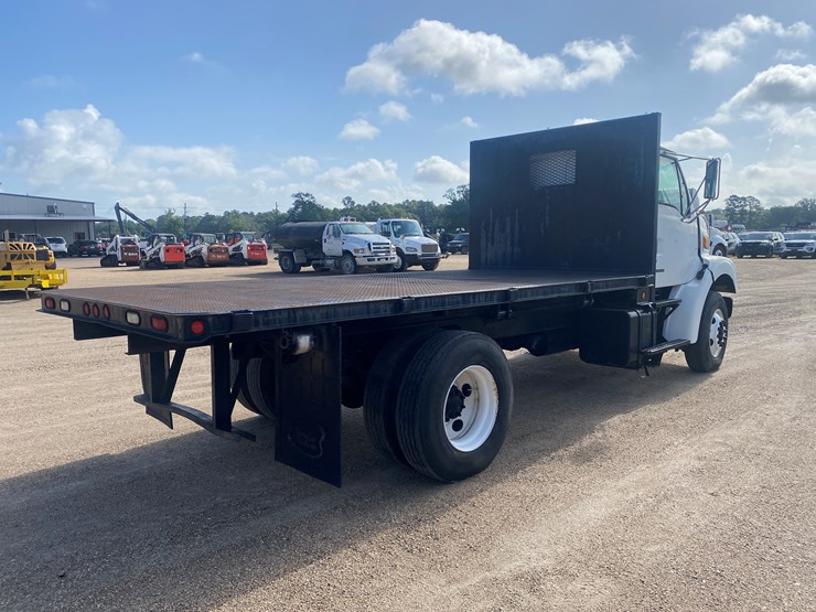 1998-sterling-l7500-image-3