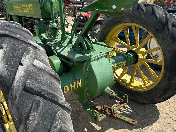 john-deere-a-image-8