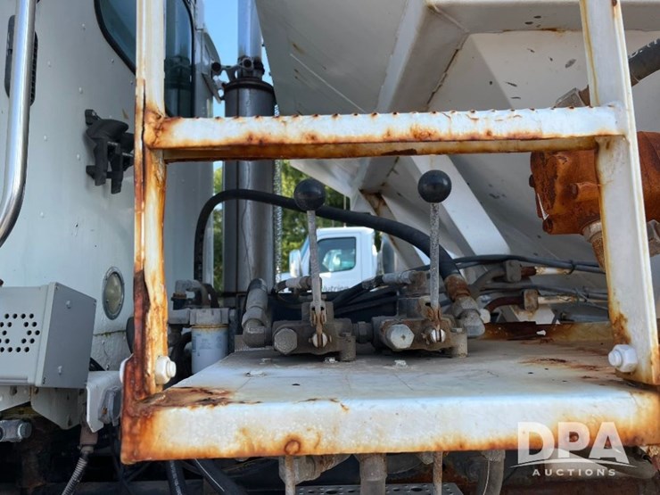 2007-freightliner-dry-tender-truck-(jn2725,-unit-108074)-image-50