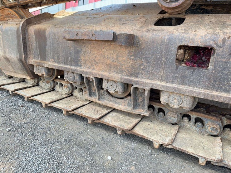 2013-caterpillar-329el-image-12