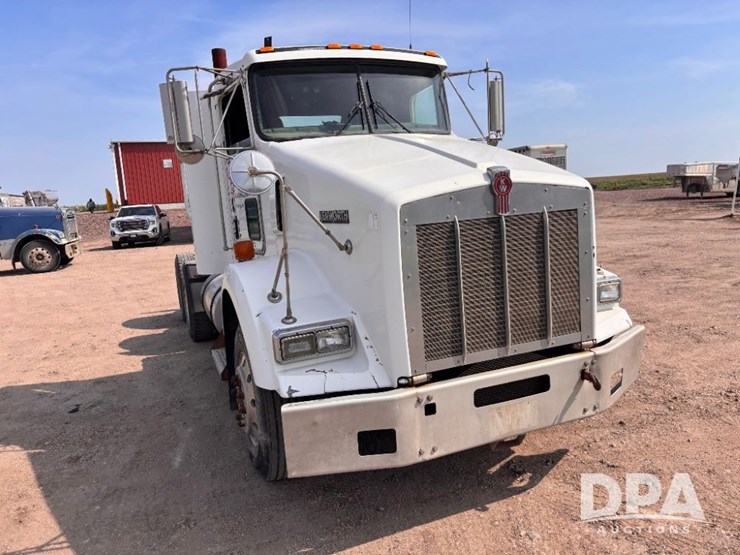 2003-kenworth-t800-image-4