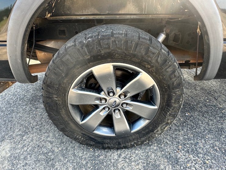 2014-ford-f150-image-22