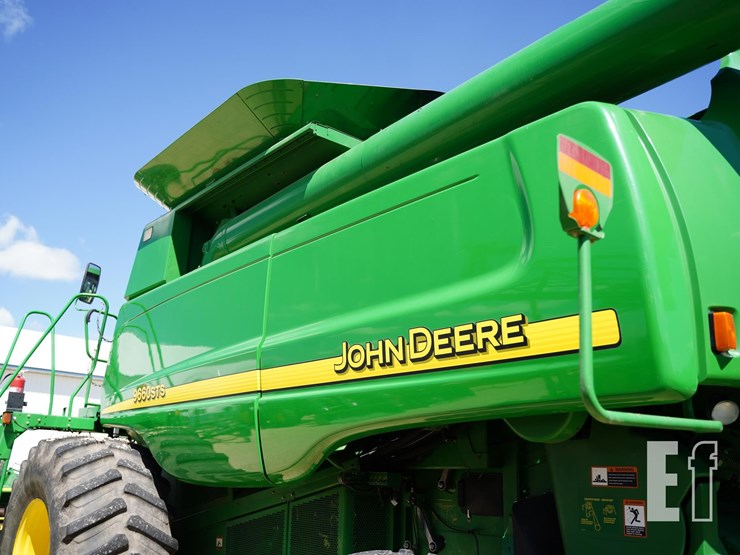 2005-john-deere-9660-sts-image-28