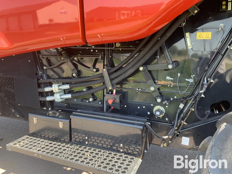 2012-case-ih-5130-image-11