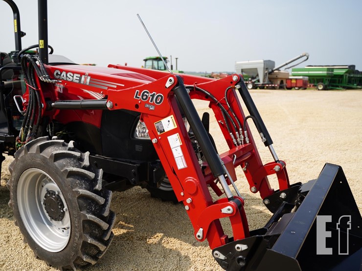 2022-case-ih-farmall-75a-image-19
