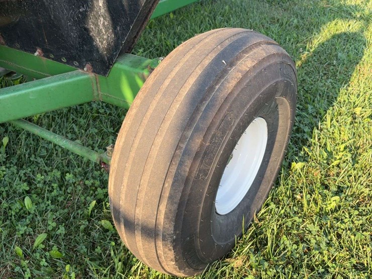 e-z-trail-672-36ft-head-cart,-new-tires-image-4
