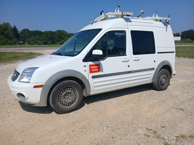 2012-ford-transit-connect-image-2