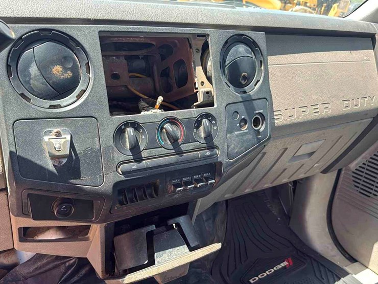 2008-ford-f350-image-9