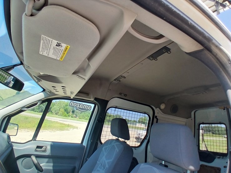 2012-ford-transit-connect-image-31