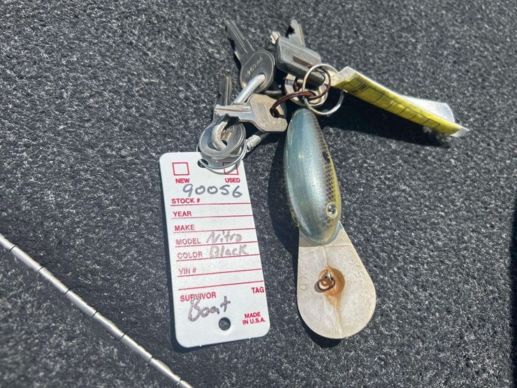 2017-nitro-z-19ft-bass-boat-with-26ft-t/a-boat-trailer-image-28