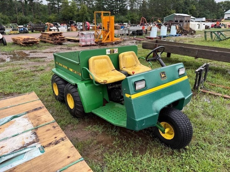 john-deere-gator-image-4