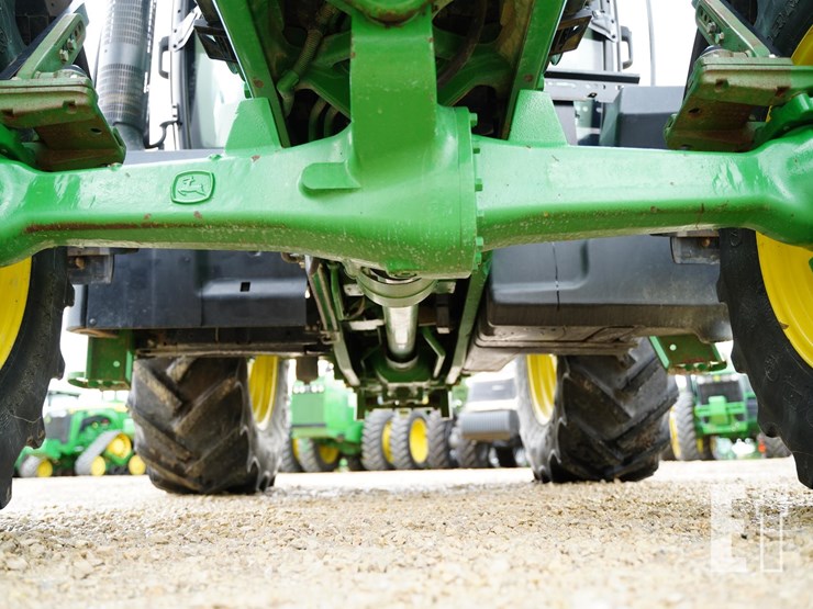 2014-john-deere-6115r-image-15