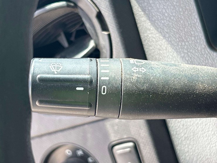 2016-ford-f550-image-16