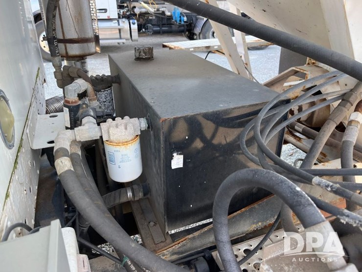 2007-freightliner-dry-tender-truck-(jn2725,-unit-108074)-image-53