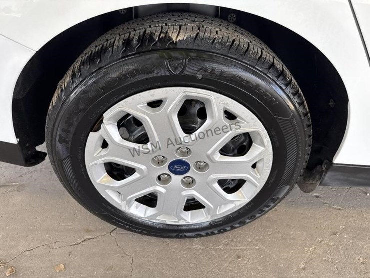 2012-ford-focus-se-sdn-image-8