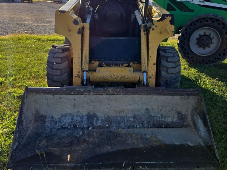 john-deere-250-image-2