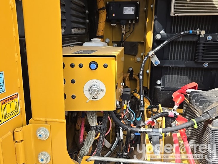 2019-caterpillar-313fl-image-36