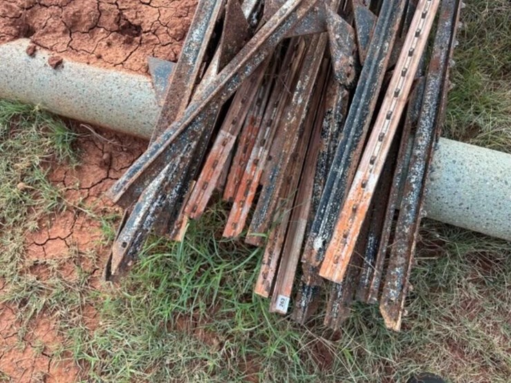 25-count--6'-t-posts-image-3