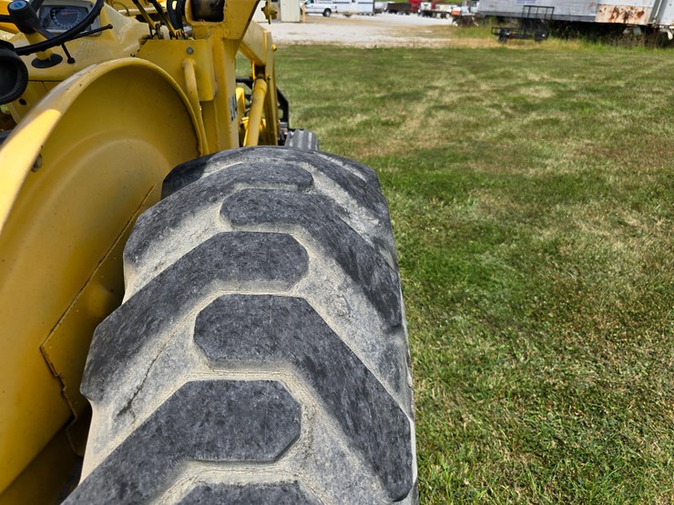 ford-tractor-image-74