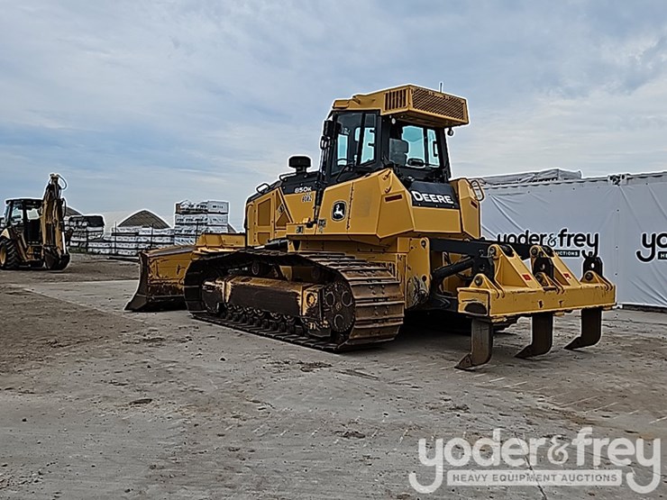 2018-deere-850k-lgp-image-3