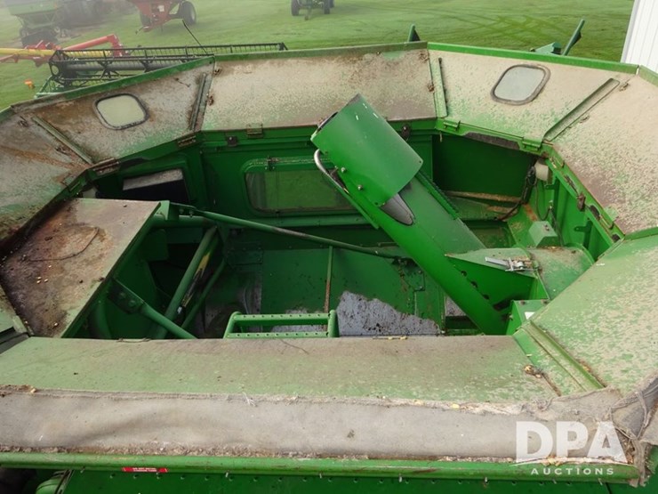 2001-john-deere-9550-image-90