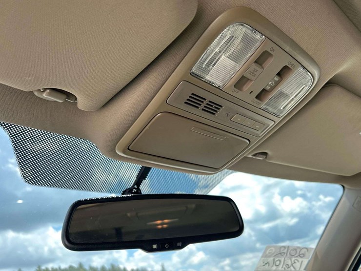 2012-honda-pilot-image-19