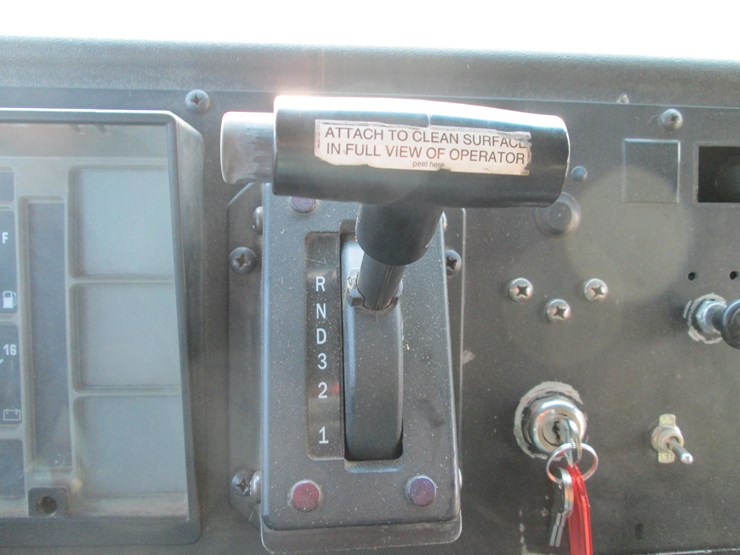 #18-•-#26806-•-1997-international-s/a-bus-1hvbdabk5vh469332-image-50