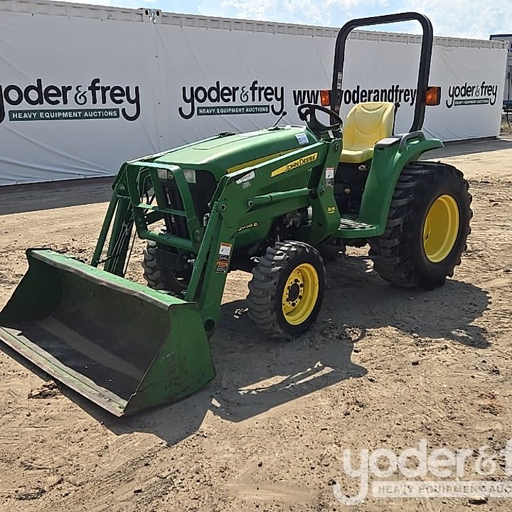 2009 JOHN DEERE 3038E