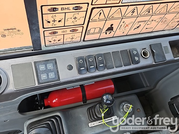 doosan-dx85r-3-image-36