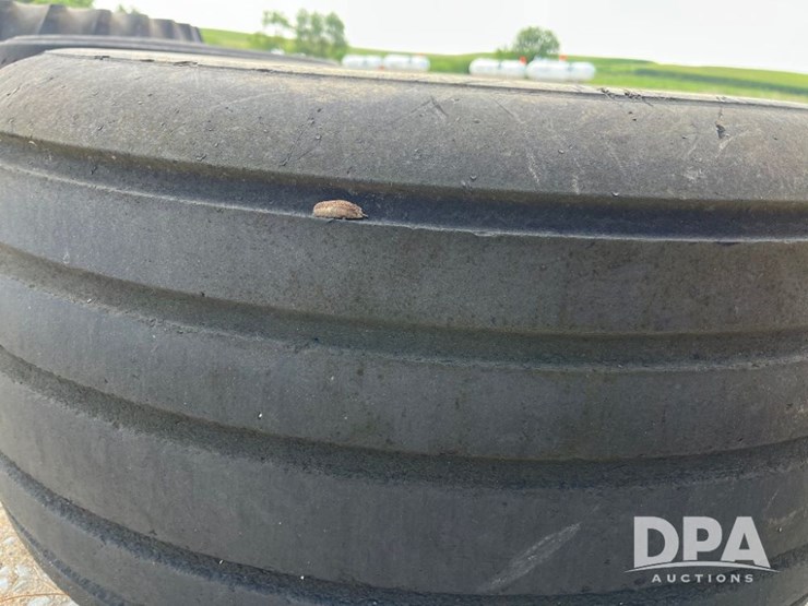 firestone-flotation-tires-(jn2728)-image-5