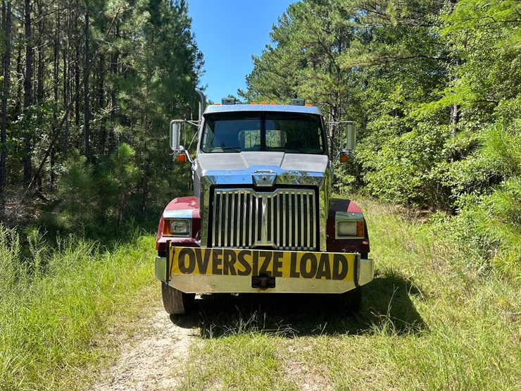 2016-western-star-4700sb-image-16