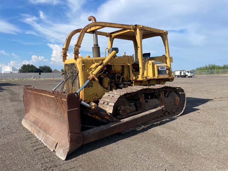 1977-caterpillar-d6d-image-1