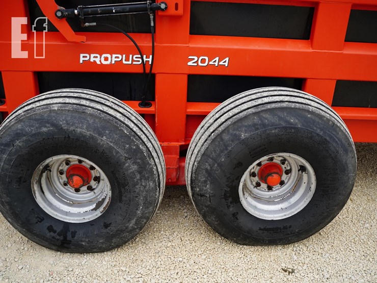 2009-kuhn-knight-2044-image-15