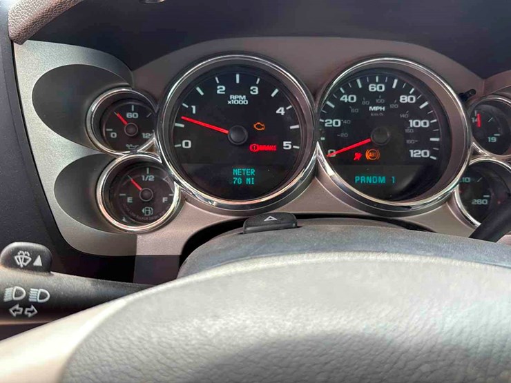 2009-chevrolet-silverado-image-15