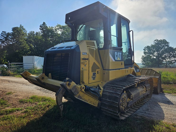 2014-caterpillar-953d-image-19