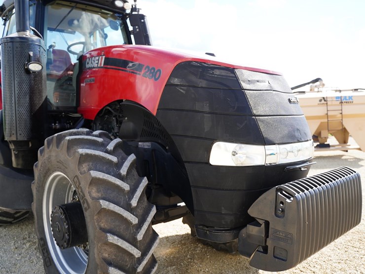2017-case-ih-magnum-280-image-15