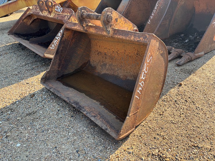 #22941-•-clean-out-bucket-image-2