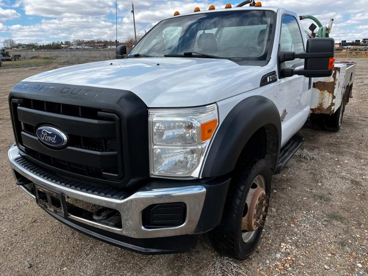 2015-ford-f550-image-10