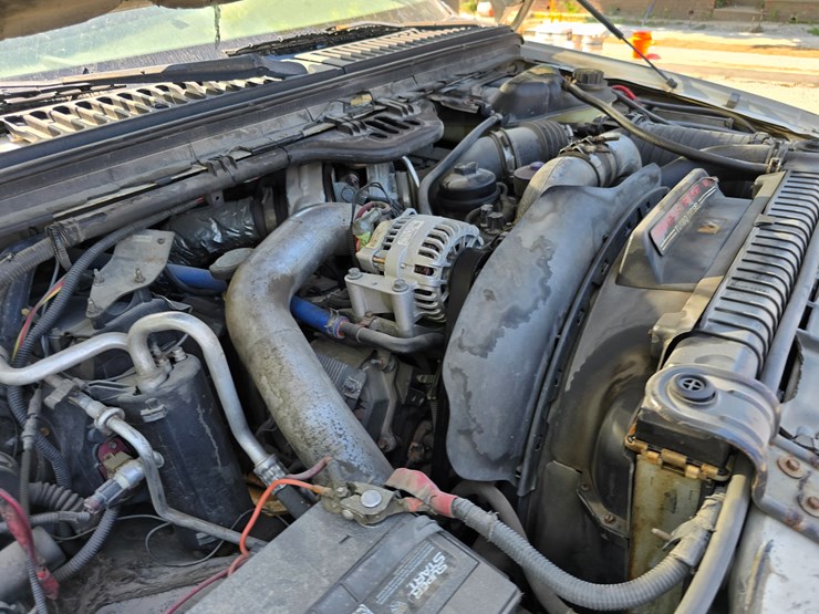 2004-ford-f550-image-39