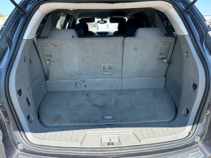 2016-chevrolet-traverse-ls-image-20