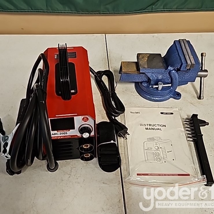 Unused Yesright ARC-200S Intelligent Welding Machine, 100V 50/60HZ, Inverter Welding 20A/20.8V 200A/28V, 4" Vice